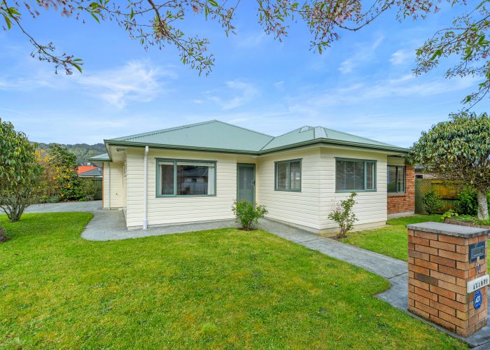 Free property data for 10 Woodland Grove, Wainuiomata, Lower Hutt