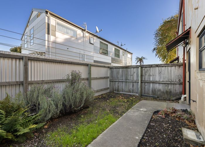  at 8/42 Stanmore Road, Phillipstown, Christchurch City, Canterbury