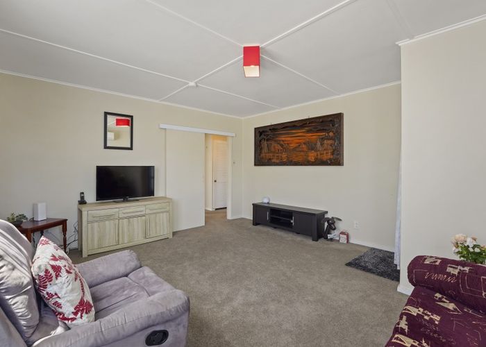  at 11 Cole Street, Naenae, Lower Hutt