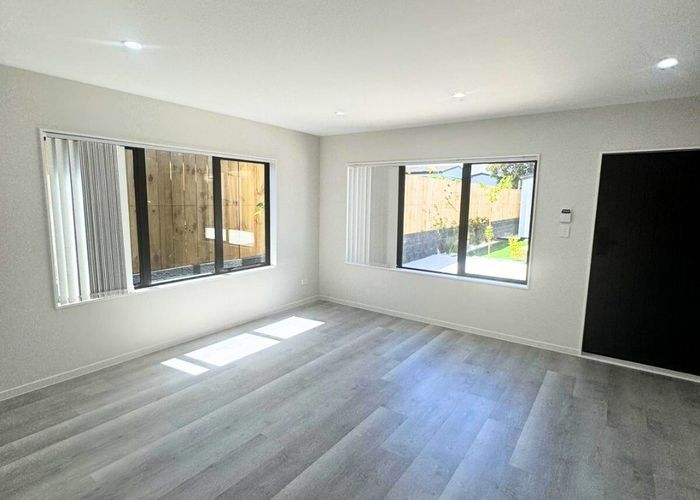  at 33 Wai iti Place, Clendon Park, Manukau City, Auckland