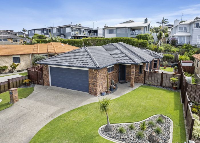  at 44 Chesterfield Way, Orewa, Orewa