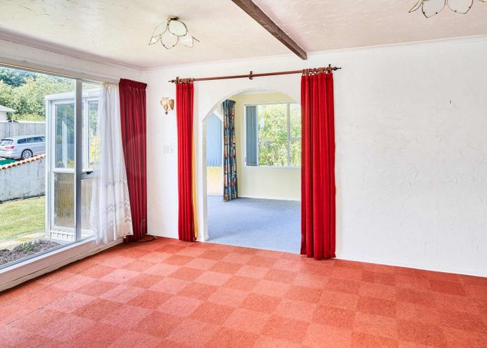  at 5 Apple Terrace, Ranui, Porirua