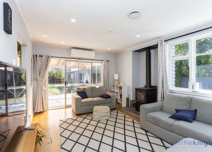  at 422 Yaldhurst Road, Russley, Christchurch
