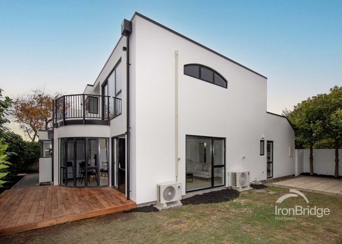  at 12 Claverley Gardens, Avonhead, Christchurch