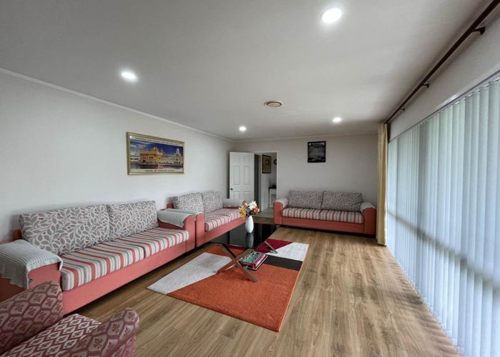  at 146 Walter Strevens Drive, Conifer Grove, Papakura, Auckland