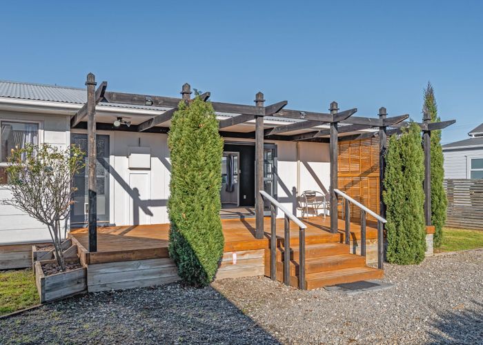  at 3 Dublin Street, Martinborough