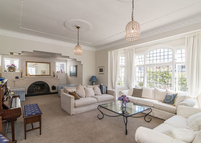  at 15 Thompson Street, Mount Cook, Wellington