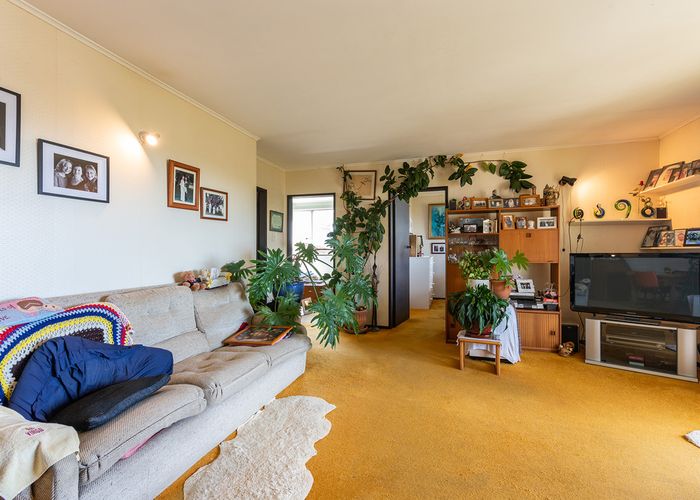  at 20B Bloomsbury Grove, Newlands, Wellington