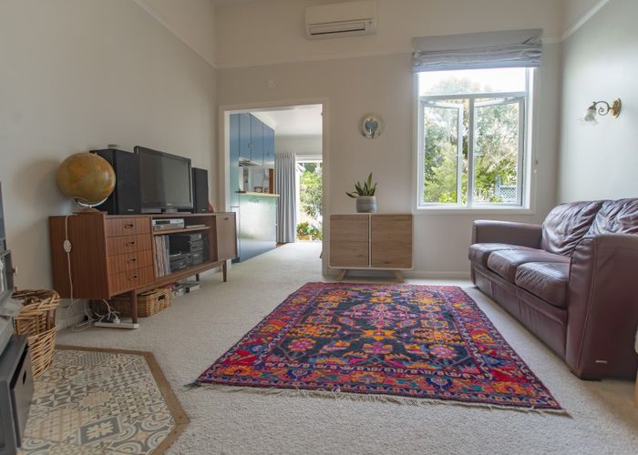  at 56 Stanley Street, Berhampore, Wellington