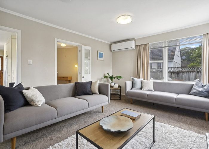  at 2B Sutherland Avenue, Silverstream, Upper Hutt
