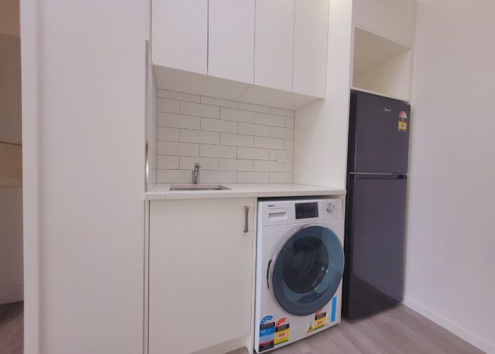  at 5/12 Nikau Street, Eden Terrace, Auckland City, Auckland