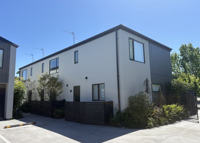  at 2/306 Worcester Street, City Centre, Christchurch City, Canterbury