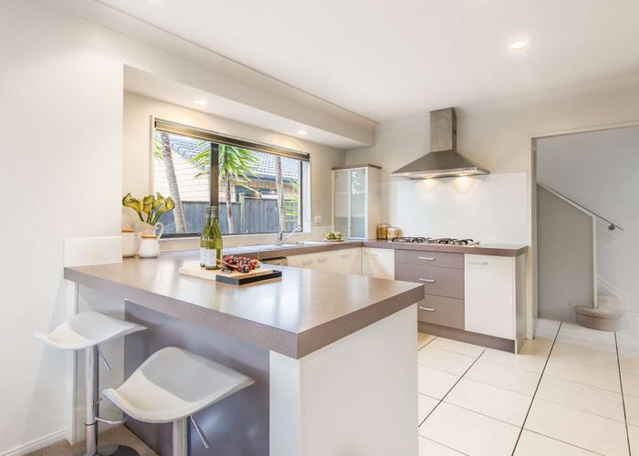  at 2 Coachman Drive, Flat Bush, Auckland