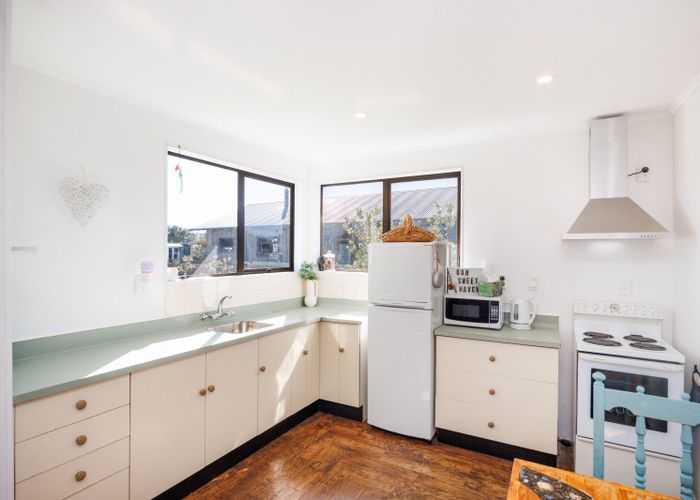  at 23 Norton Street, Foxton Beach, Horowhenua, Manawatu / Whanganui