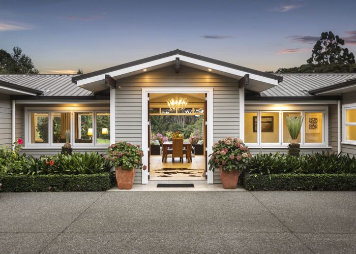  at 152K Parker Road, Oratia, Auckland
