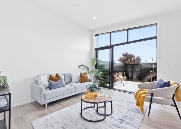  at 8 Maclean Street, Wallaceville, Upper Hutt, Wellington