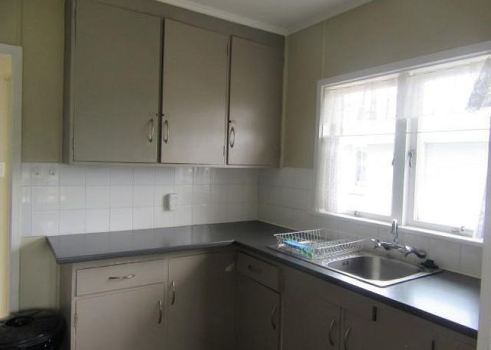  at 6 Cameron Road, Hillcrest, Hamilton, Waikato