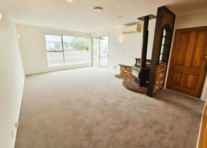  at 15 Pixie Place, Pakuranga Heights, Manukau City, Auckland