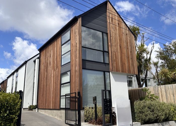  at 1/10 Hurley St, City Centre, Christchurch City, Canterbury