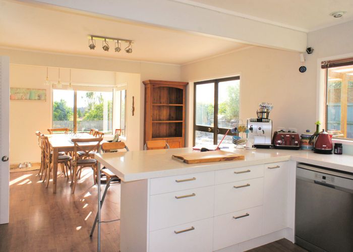  at 7 Janome Place, Bucklands Beach, Manukau City, Auckland