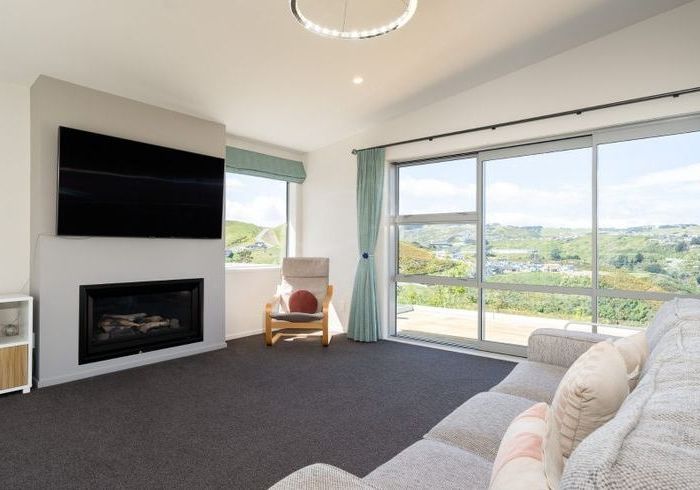  at 15 Trafford Terrace, Churton Park, Wellington
