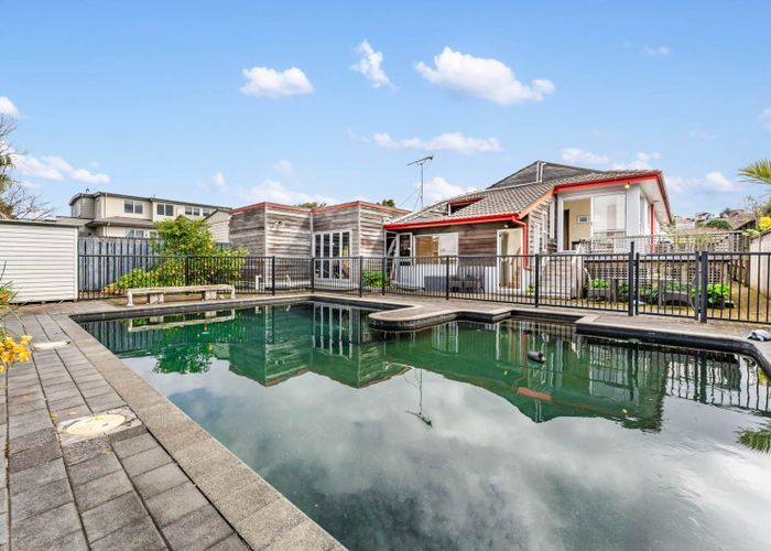  at 105 Grand Drive, Remuera, Auckland