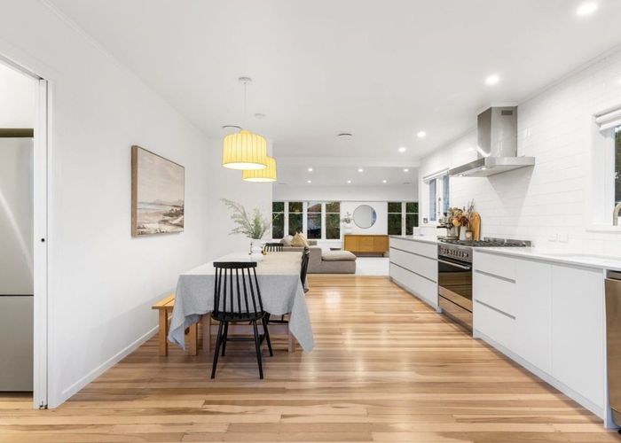  at 22 Ward Cresent, Te Atatu Peninsula, Waitakere City, Auckland