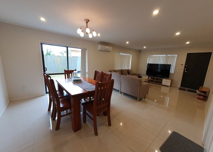  at 21   Rebecca Rise Weymouth,, Weymouth, Manukau City, Auckland