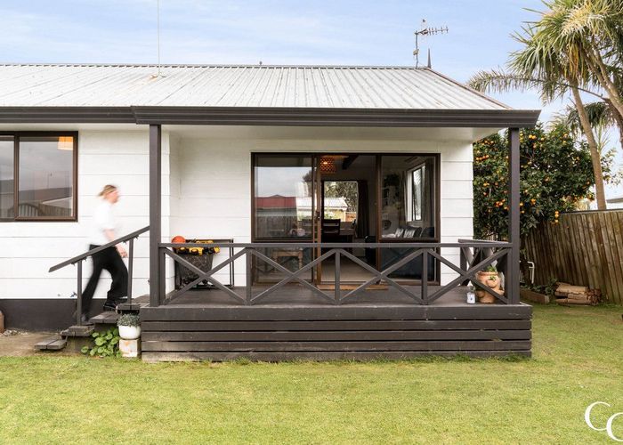  at 135B Windermere Drive, Poike, Tauranga