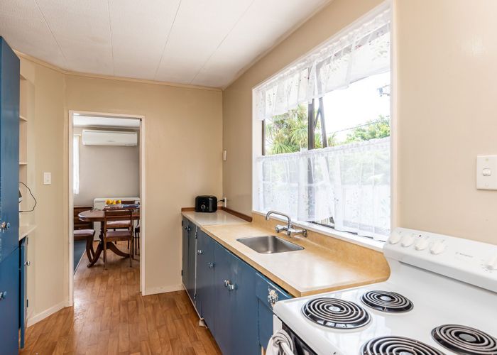  at 12 Moa Road, Raumati Beach, Paraparaumu