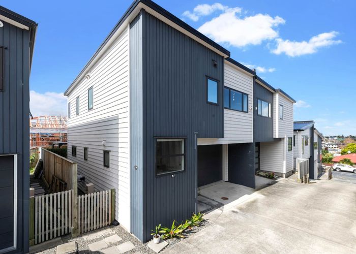 at 61D Hillcrest Road, Papatoetoe, Manukau City, Auckland