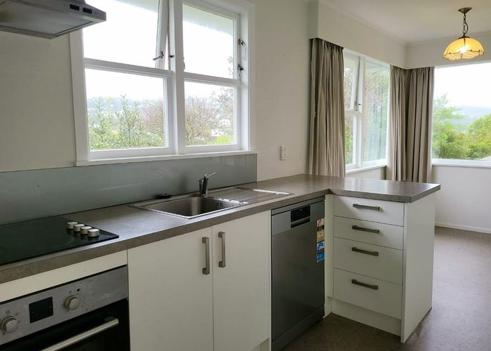  at 27 Lynda Avenue, Paparangi, Wellington