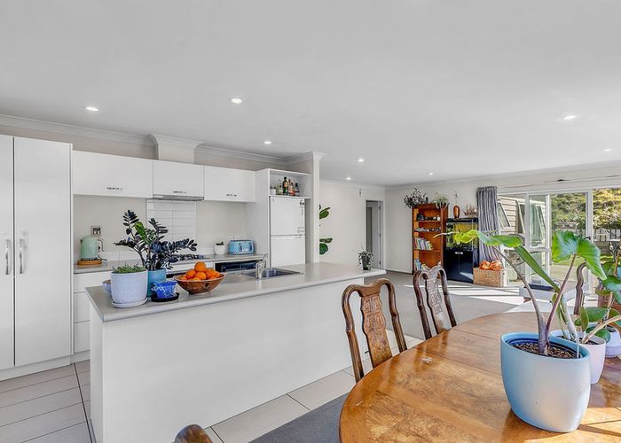  at 10 Moonraker Place, Whitby, Porirua