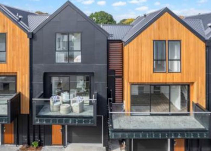  at 6/20 Fairview Road, Mount Eden, Auckland