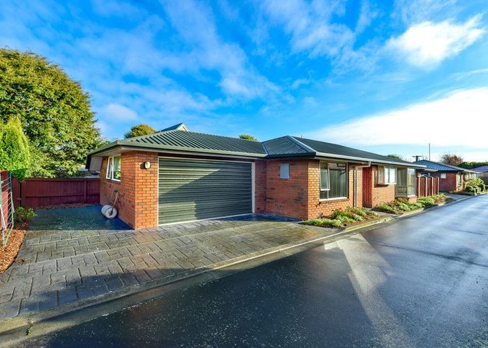  at 2/20 Riverview Street, Beckenham, Christchurch City, Canterbury