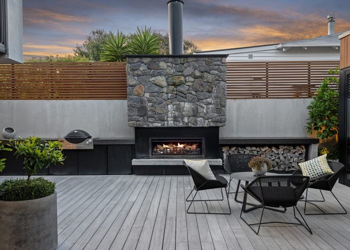  at 92 Nayland Street, Sumner, Christchurch