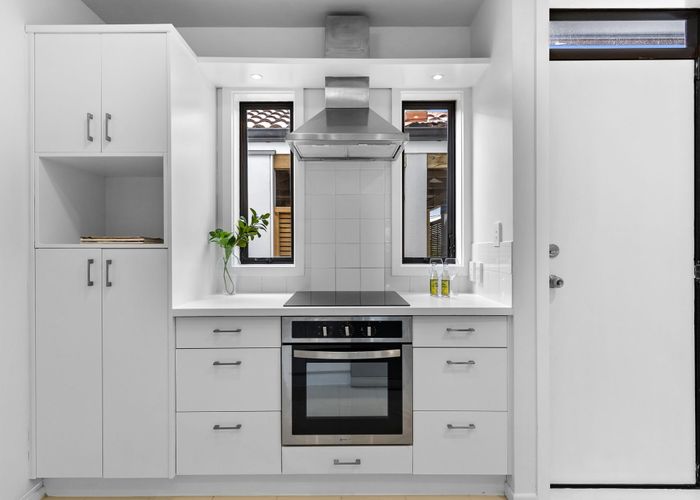  at 17/21 Armoy Drive, East Tamaki, Manukau City, Auckland