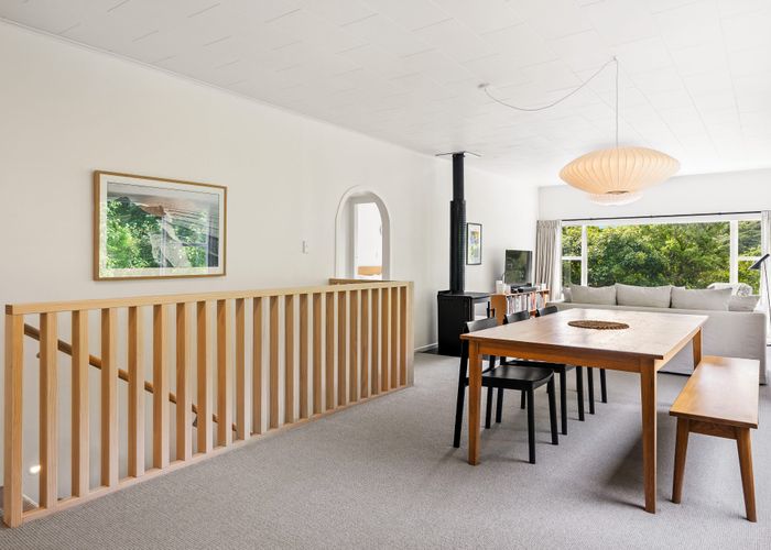  at 70 Seaview Road, Piha, Waitakere City, Auckland