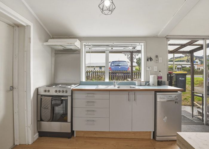  at 9 Luke Street, Ocean Grove, Dunedin, Otago