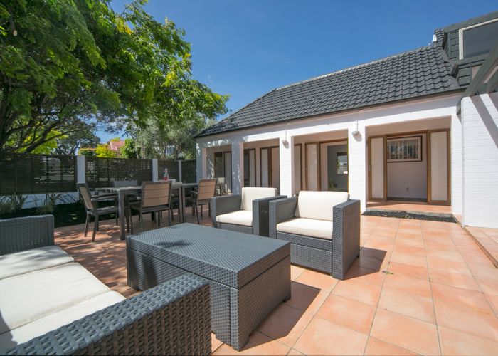  at 6 Tuhaere Street, Orakei, Auckland
