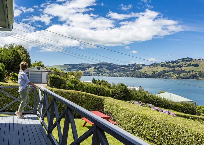  at 15 Manuka Street, Ravensbourne, Dunedin