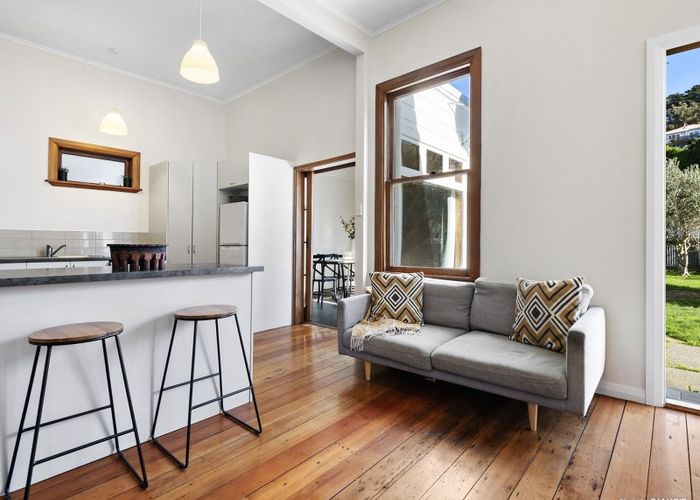  at 54 Kilbirnie Crescent, Kilbirnie, Wellington