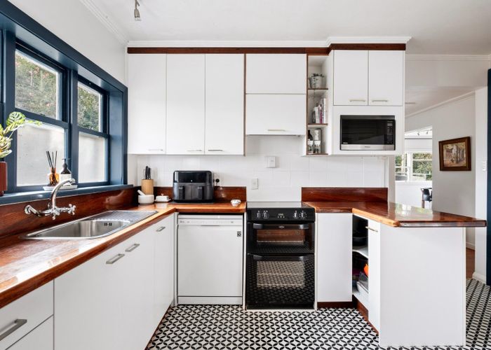  at 21 Tukura Road, Inner Kaiti, Gisborne