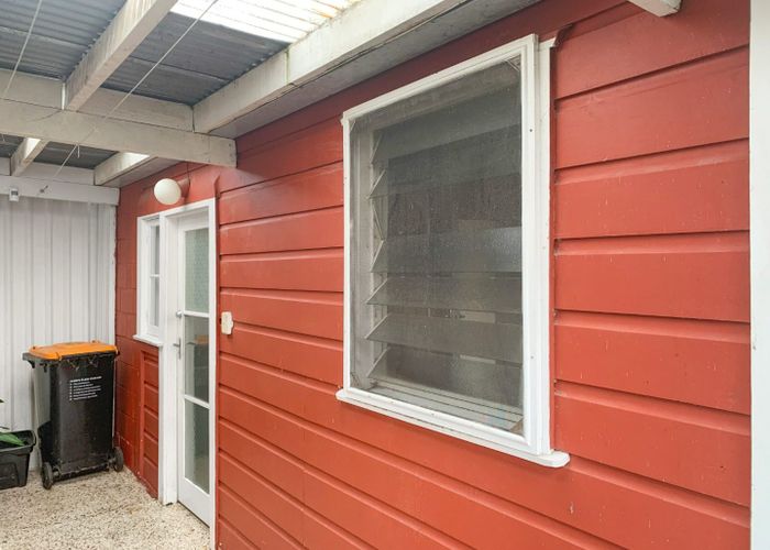  at 27a Park Road, West End, Palmerston North, Manawatu / Whanganui