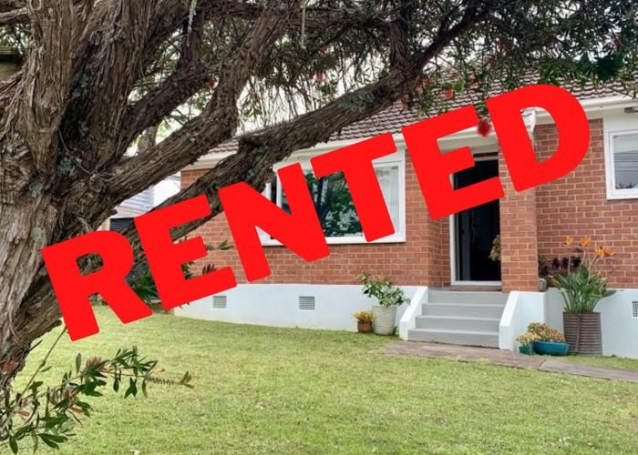  at 3 Achilles Crescent, Narrow Neck, Auckland