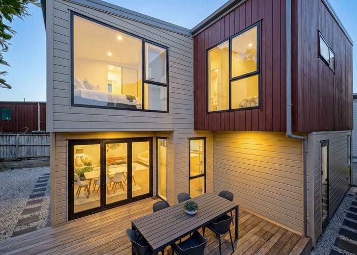  at 6D Pax Avenue, Forrest Hill, North Shore City, Auckland