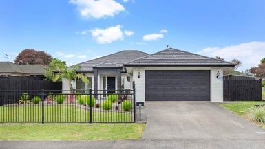  at 14 Wayne Francis Drive, East Tamaki, Auckland