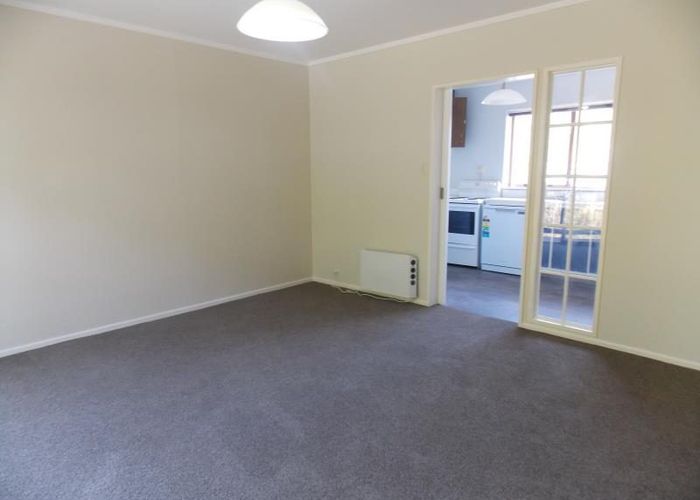  at 1A Southern Cross Cres, Island Bay, Wellington
