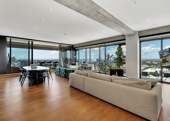  at 1102/5 Hohipere Street, Grafton, Auckland