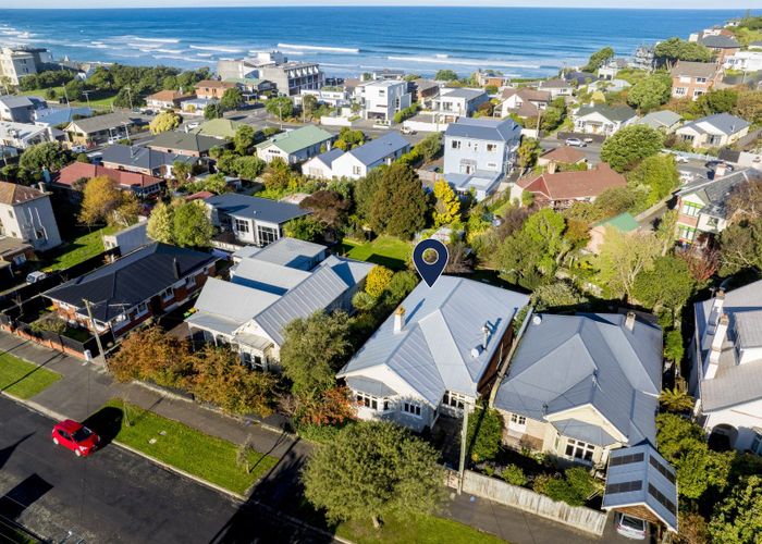  at 6 Albert Street, Saint Clair, Dunedin